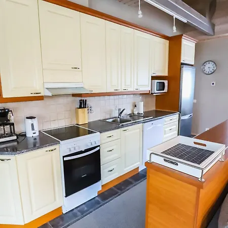 Holiday home Rukan Taikavuosselin Helmi 8 A By Interhome Ruka